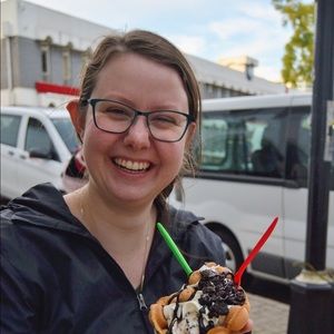 Meet your Posher, Ivy